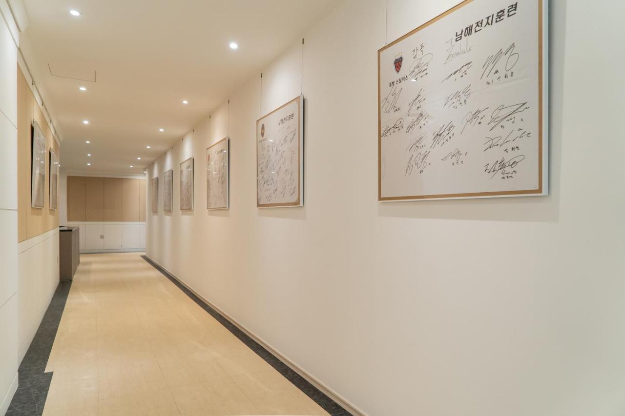 Namhae Sports Park Hotel Exterior photo